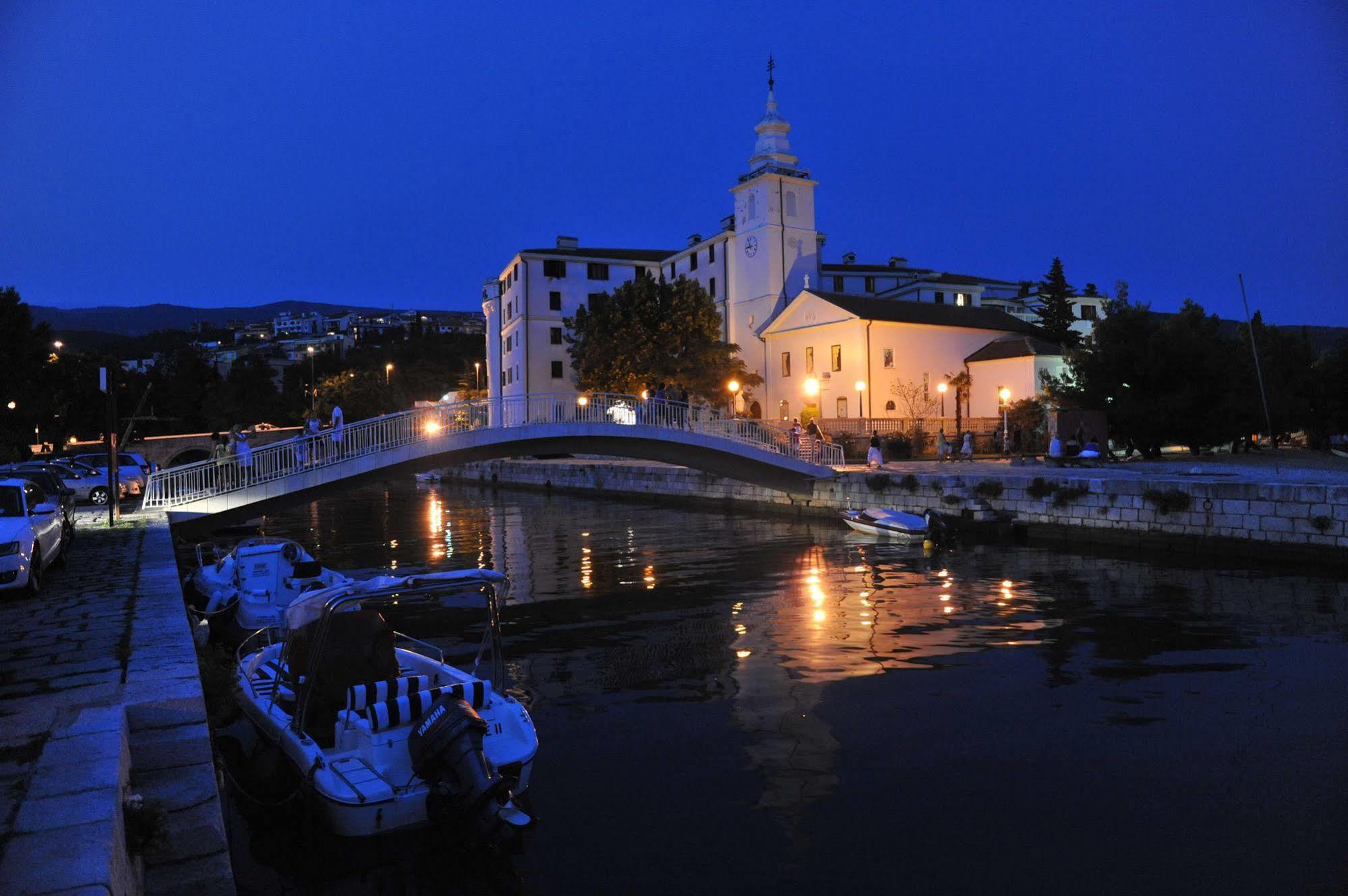 Hotel Kastel Crikvenica Exterior foto